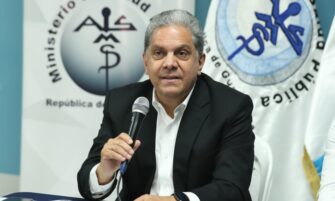 Renuncia ministro de Salud Óscar Cordón: ¿qué hizo durante su gestión?