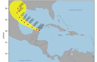 VIERNES | Se espera que huracán Beryl se degrade a tormenta tropical