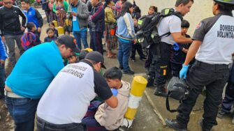 Accidente de autobús escolar en ruta de Sacatepéquez deja a varios niños heridos
