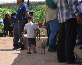 Migración prorroga estatus humanitario para 279 desplazados del sur de México en Cuilco, Huehuetenango