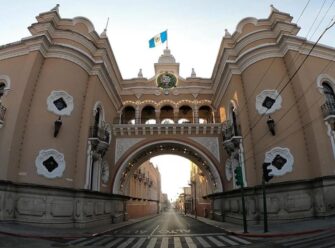 Antiguos edificios de correos serán recuperados con la intención de modernizar el servicio postal