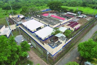 Destituyen a director de cárcel de máxima seguridad Renovación I