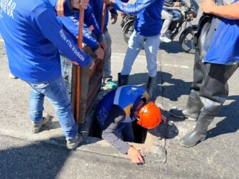 Cámara de seguridad captura fuertes retumbos en Villa Nueva