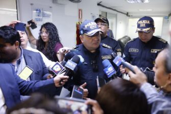Boteo anuncia refuerzo de seguridad con 860 efectivos por turno ante amenaza de pandillas en transporte público