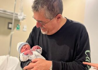 Presidente Arévalo decide reintegrar a la SAAS el monto gastado en baby shower