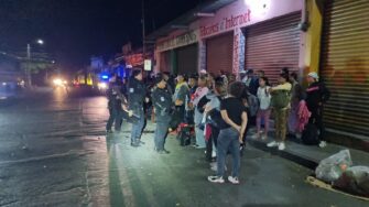 Capturan a dos presuntos coyotes que trasladaban a 88 migrantes en Escuintla