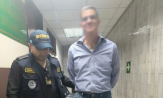 Capturan a extraditable solicitado por El Salvador por administración fraudulenta