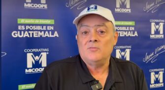 Jaime Viñals busca récord Guinness con ascenso exprés de volcanes en Guatemala