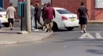 Restablecido el paso por la 10 avenida de la zona 1