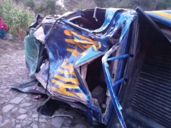 Patrulla Huehue-140 de la PNC sufre accidente en San Marcos; hay tres agentes fallecidos