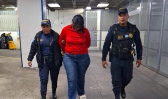 PNC: Mujer en estado etílico y armada causa pánico con disparos al aire
