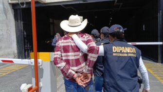 Falsos pandilleros al descubierto: capturan a cinco extorsionistas en operativos simultáneos