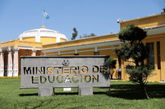 Mineduc denuncia que el STEG impulsa suspensiones ilegales de clases para forzar paro nacional