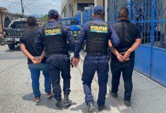 Caen padre e hijos en Cobán por robo agravado, usurpación y detención ilegal