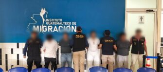 Capturan a cuatro deportados por delitos graves al llegar a Guatemala desde Estados Unidos