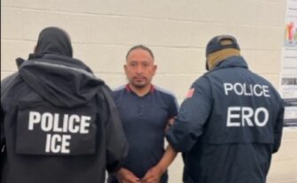 Capturan a guatemaltecos con antecedentes en California