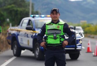 Buscan justicia para agente de la PNC atropellado durante operativo en zona 14