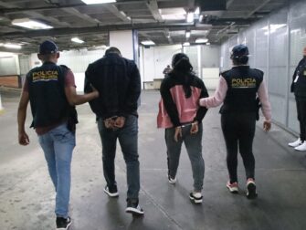 Cuatro policías capturados por abuso de autoridad y corrupción
