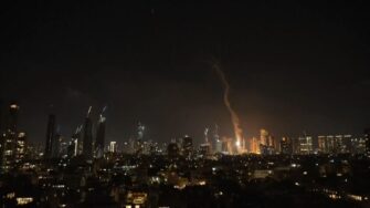Tel Aviv bajo fuego: Irán lanza misiles tras bombardeos israelíes