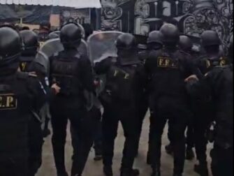 Más de 1 mil policías realizan requisa en el sector 11 del Preventivo de la zona 18 de Guatemala