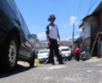 Ataque armado en zona 21 deja una mujer muerta y una menor herida