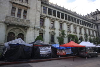 Un total de  2 mil 792 maestros sancionados por inasistencias en paro del STEG