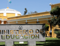 Mineduc lanza histórica convocatoria para más de 12 mil plazas docentes