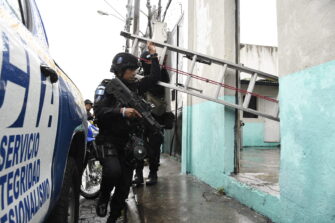 Gobierno asegura que no negoció para retomar control del CER 1