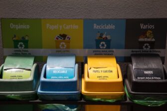 Ministra de Ambiente lamenta fallo de la CC que frena reglamentos de residuos y aguas residuales