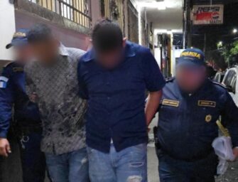 Capturan a dos presuntos asaltabuses en Palín, Escuintla