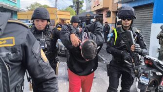 Cae célula de pandilla en amplio operativo en la capital: 10 detenidos