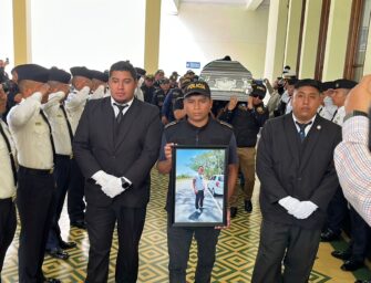 PNC Cleofas Barely Ortega Guzmán es despedido tras morir en enfrentamiento armado