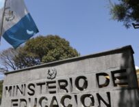 Centros educativos no pueden pedir dinero por clausuras