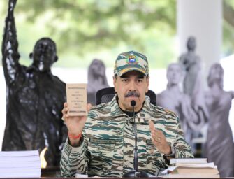 Maduro despliega 25 mil militares en fronteras ante presión de EE. UU.