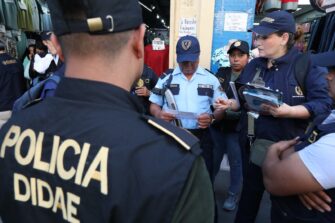 Operativo en zona 1 detecta guardias privados sin acreditación legal