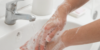 Emiten recomendaciones ante casos de enfermedad de mano, pie y boca