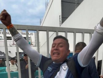 Luego de cuatro días acampando, guatemaltecos comienzan a comprar entradas para eliminatorias