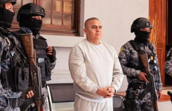 Guatemala extradita a presunto líder de red marítima de narcotráfico