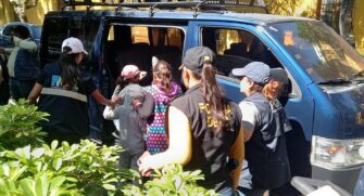 Rescatan a 10 menores en zonas 9 y 10 de la Ciudad de Guatemala