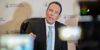 Banguat descarta impacto económico por estado de sitio de 30 días