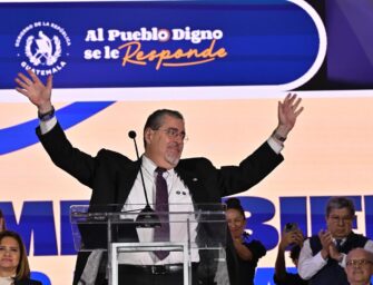 Arévalo confirma construcción de dos cárceles de alta seguridad en Izabal y Masagua