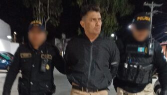 Capturan a presunto sicario antes de un ataque armado en Mixco