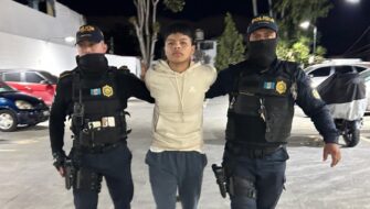 PNC libera a hombre secuestrado en Mixco y captura a presuntos responsables