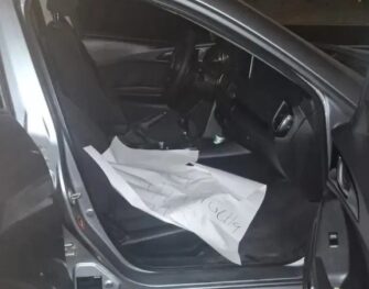 Cuatro hombres son hallados sin vida dentro de un vehículo en ruta al Pacífico