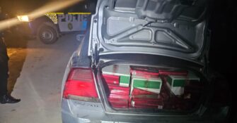 Decomisan 450 mil cigarrillos presuntamente de contrabando en Petén