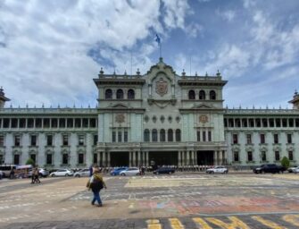 Ejecutivo abre convocatoria para magistrados de la CC 2026-2031