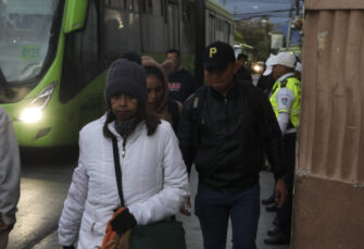 Frente frío 12 se retira, pero persisten bajas temperaturas y lluvias