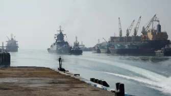 Trump anuncia destrucción de nueve buques iraníes