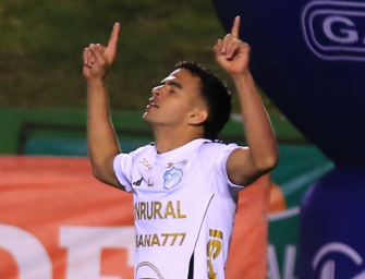 Comunicaciones vence 3-2 a Malacateco con gol agónico y se aleja del descenso