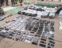 Requisa en cárcel Canadá revela celulares, armas, licor y drogas